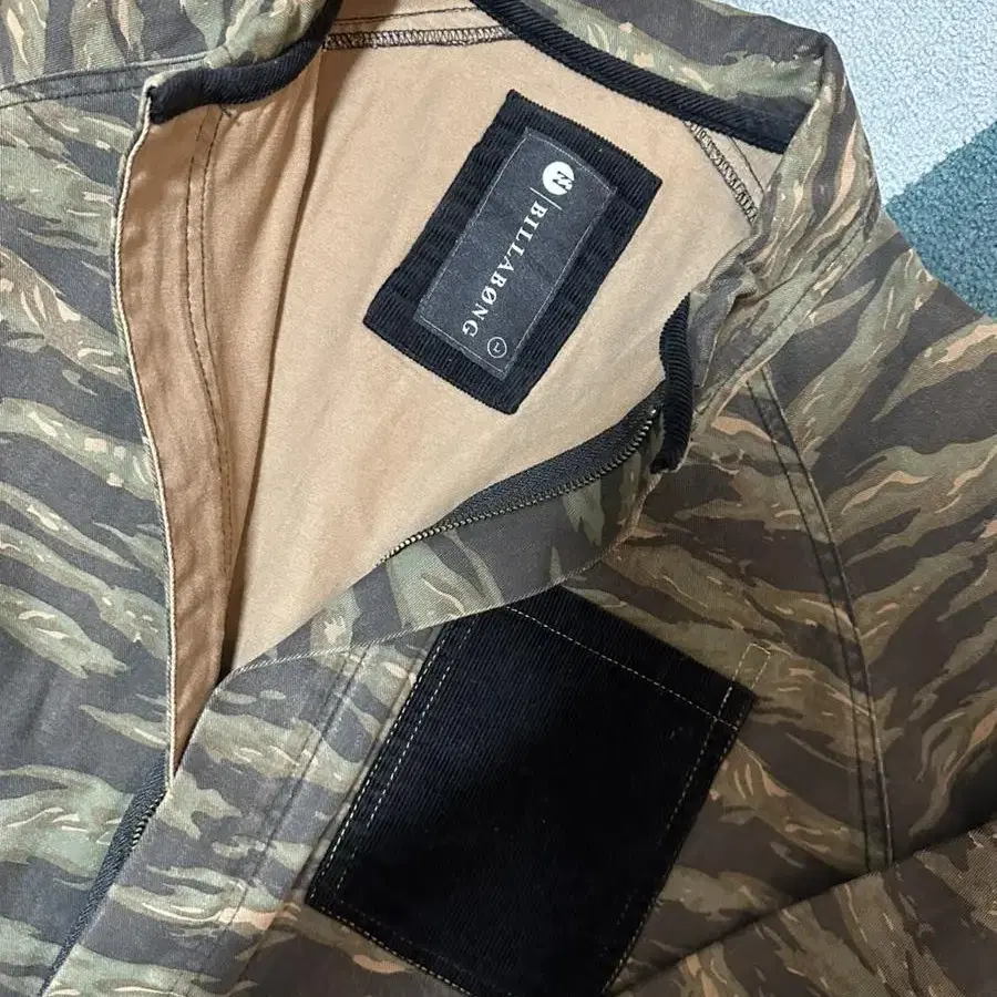 Billabong Camo Jacket 빌라봉 카모 자켓 (L)