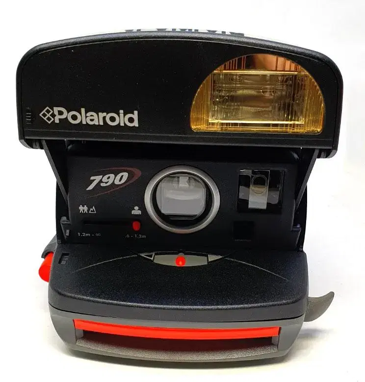 polaroid 790