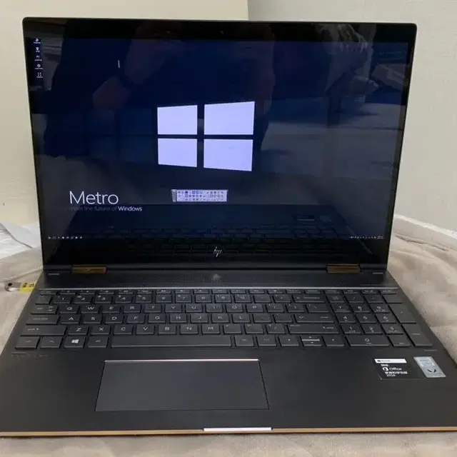 HP Spectre X360 15인치 (4K 디스플레이)