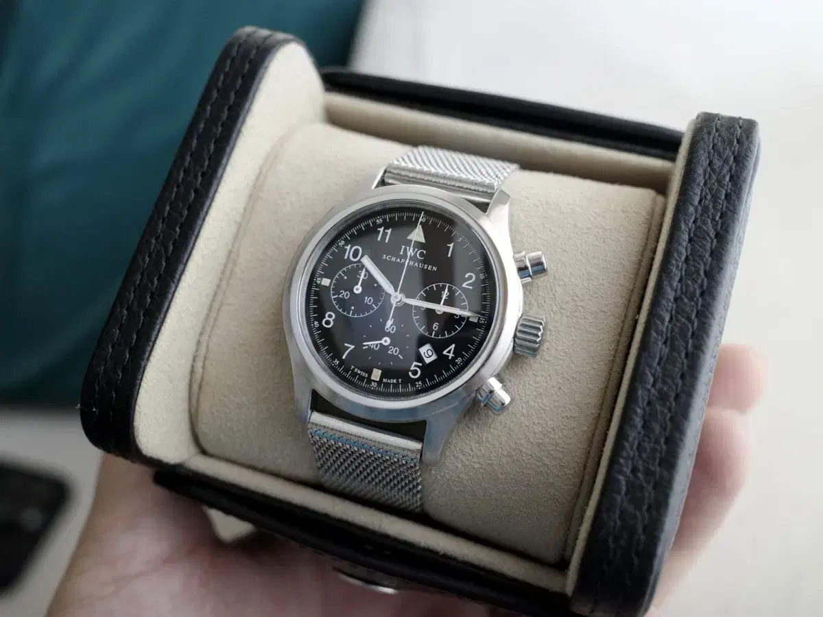 IWC 3741 메가쿼츠 (36mm)