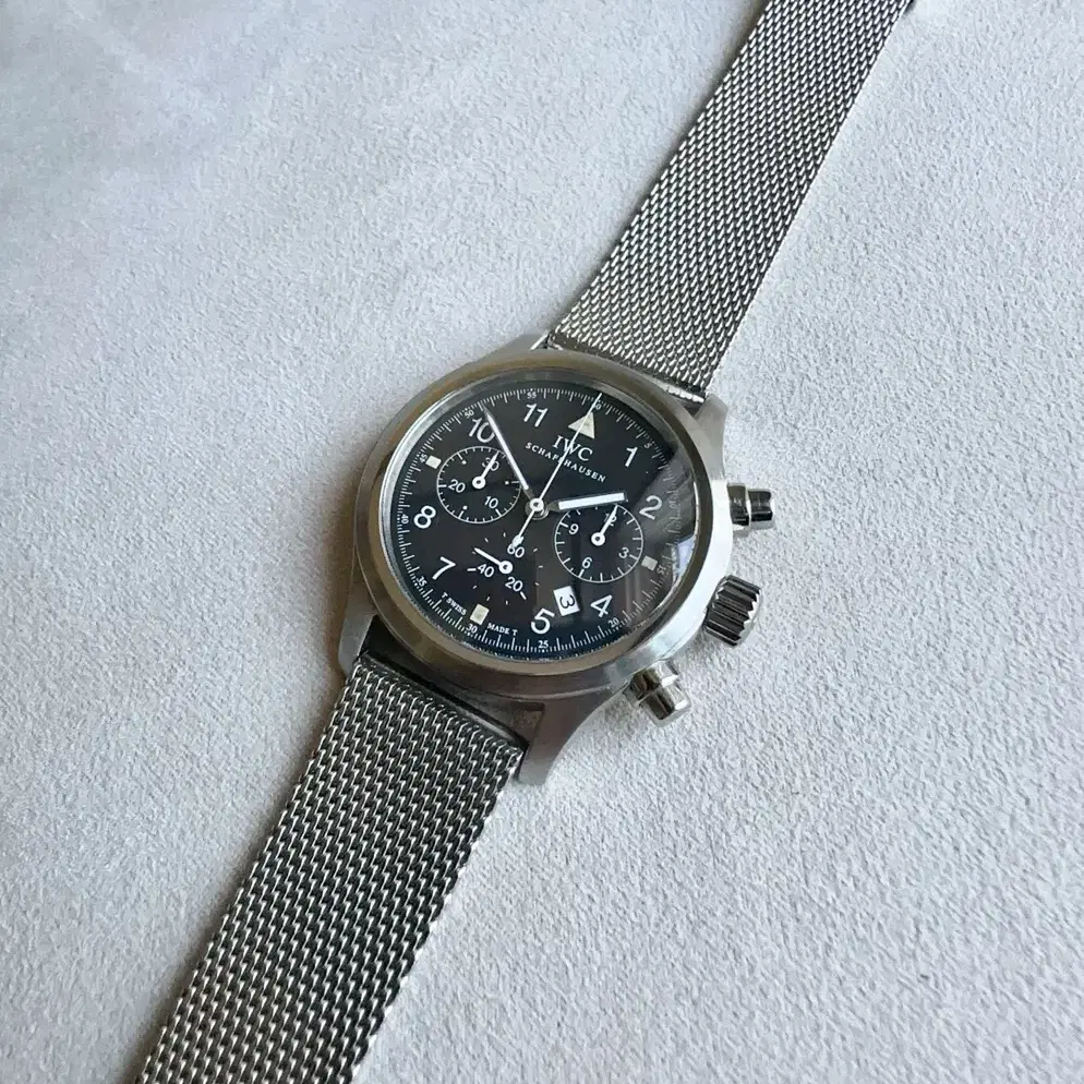 IWC 3741 메가쿼츠 (36mm)