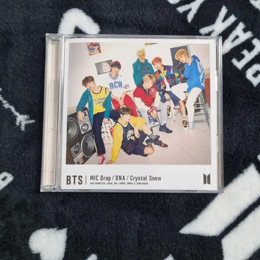 시세 5만원)방탄 일본 한정판 mic drop cd