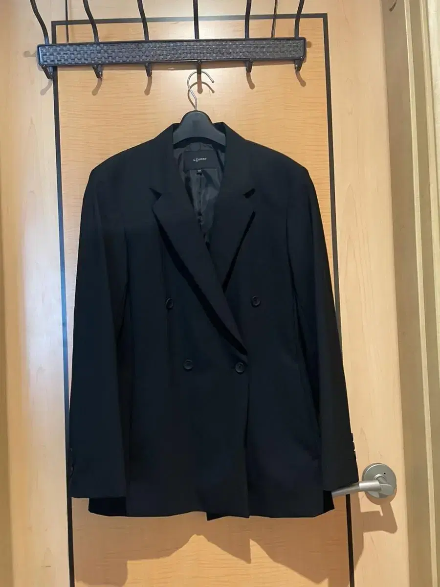 Il Corso S/S black blazer sells