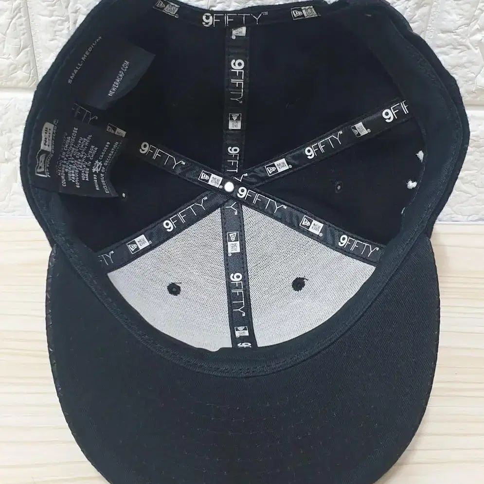 뉴에라. 9FIFTY. 모직스냅백.