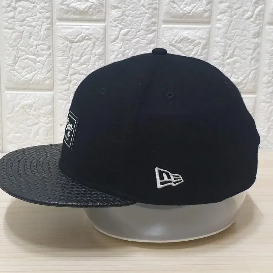 뉴에라. 9FIFTY. 모직스냅백.