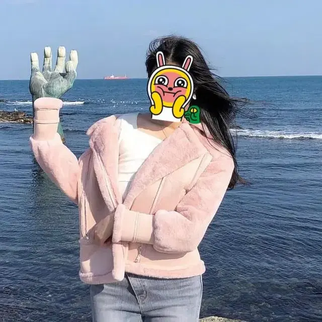 핑크색 겨울 무스탕