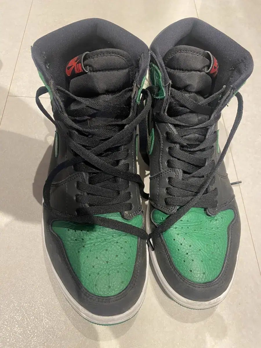 Jordan Fine Green Black 280