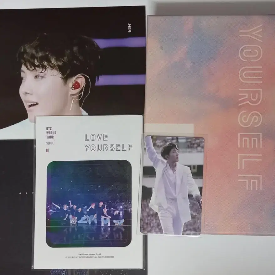 방탄 [HOT SALE] 럽유셀 서울 DVD 제이홉 풀셋