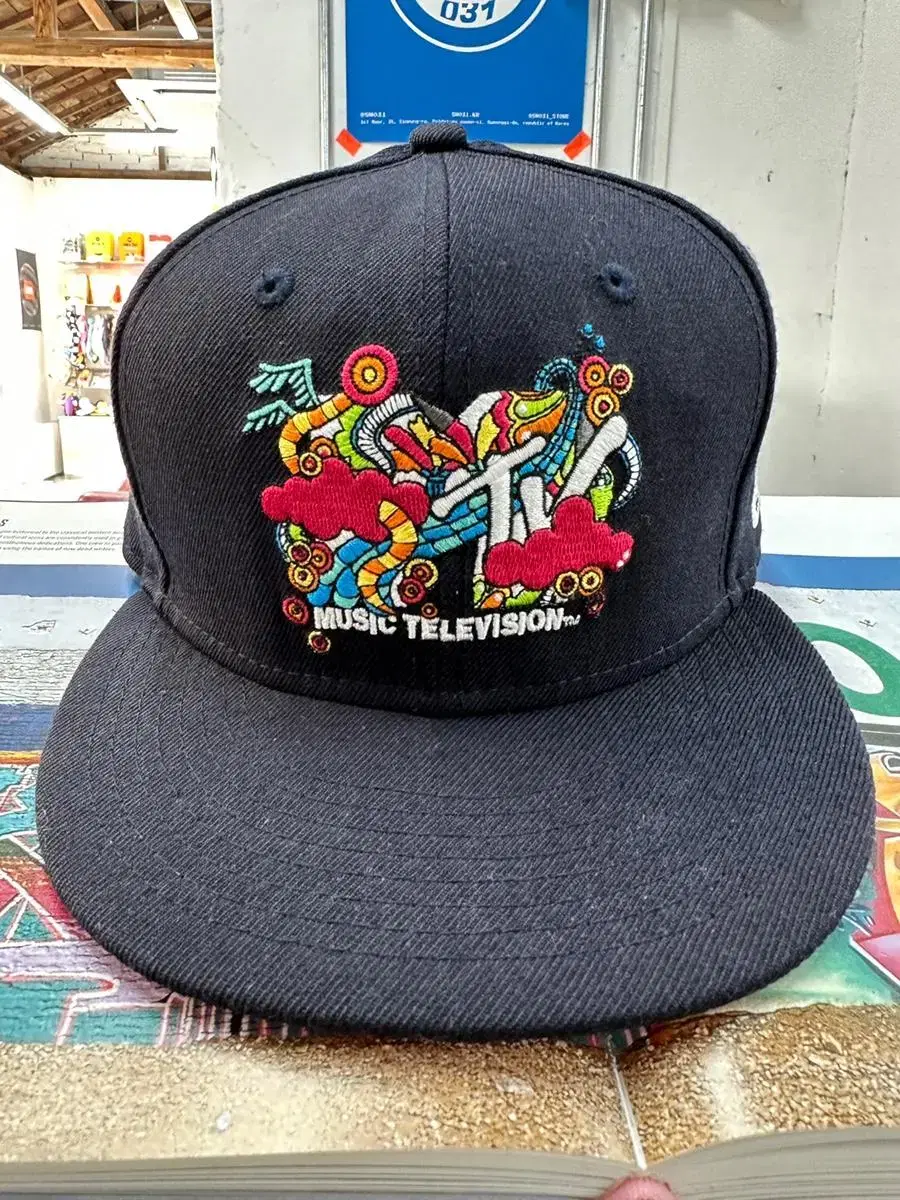 NEWERA X MTV CAP 뉴에라 스냅백