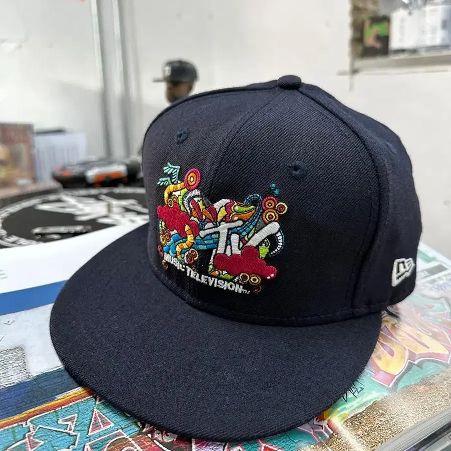 NEWERA X MTV CAP 뉴에라 스냅백