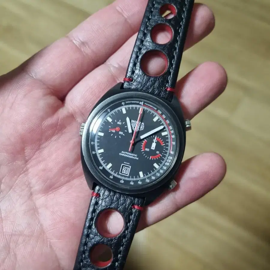 태그호이어 빈티지 몬자 Heuer monza 150.501 판매