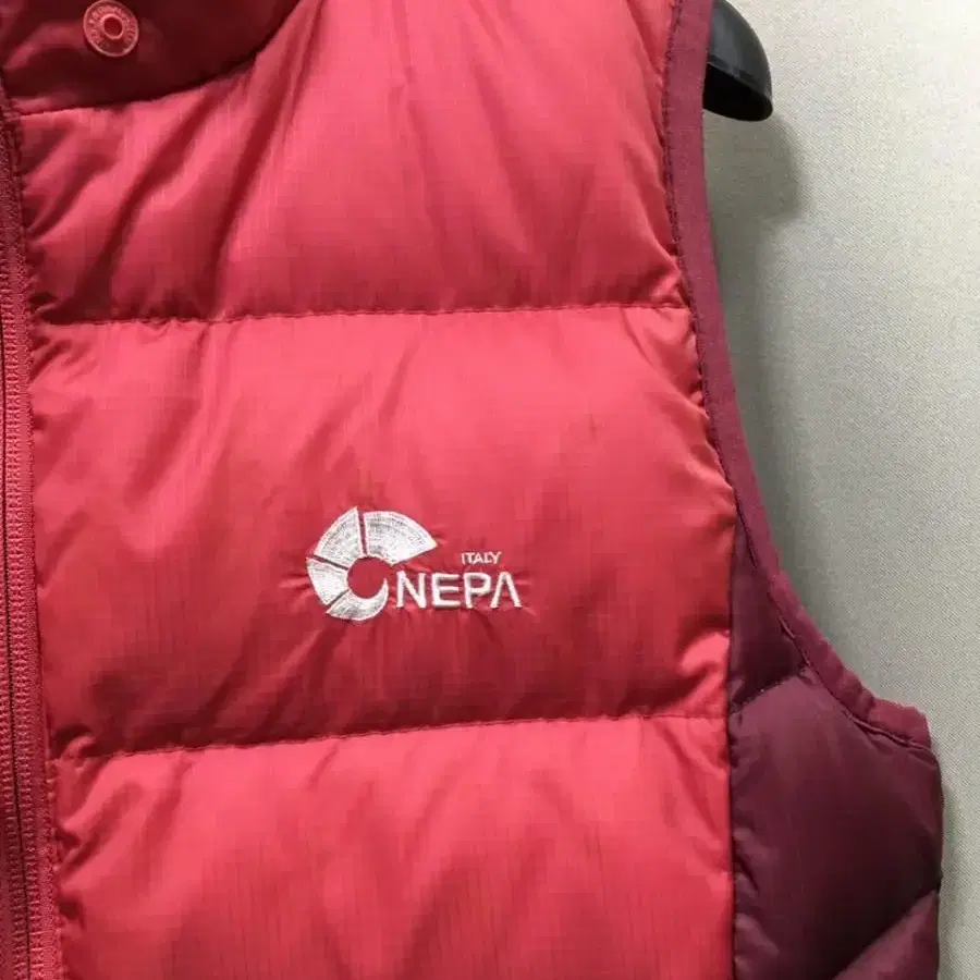 N1565 NEPA 네파 다운 패딩 조끼.구스다운.거위털