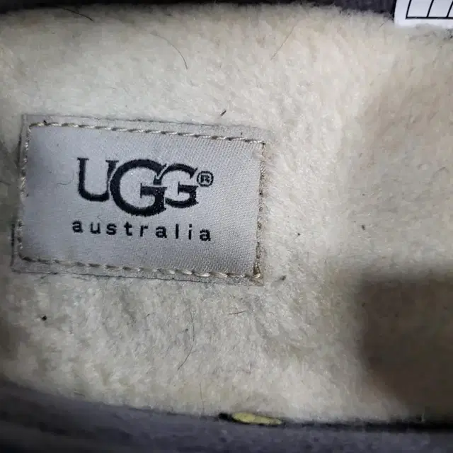 UGG 어그 엘더 남성 스웨이드 양털 로퍼 260 검정