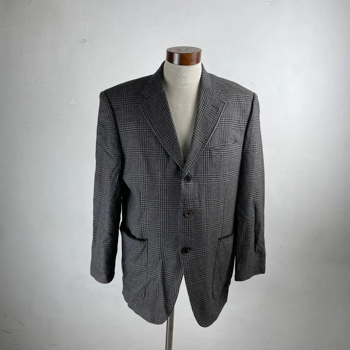 Givenchy Men's Wool jacket size 110