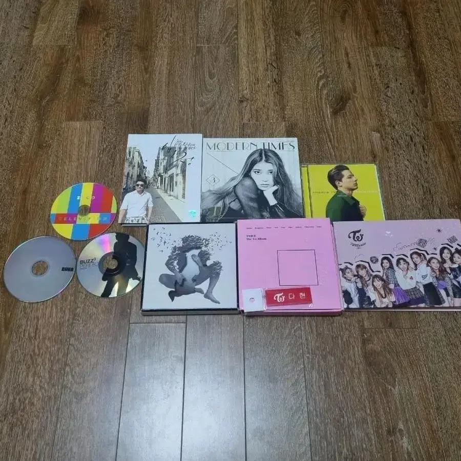 CD, 앨범 팔아요! CD 플레이어는 나눔해요~