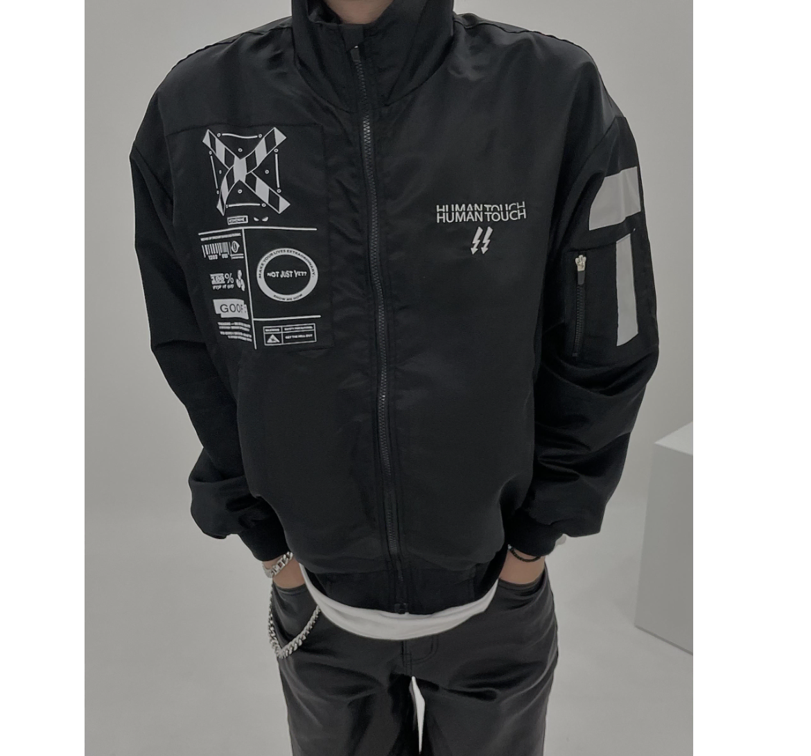 Free / Unisex ) Human Touch Overfit Aviation Jumper Jacket - Black