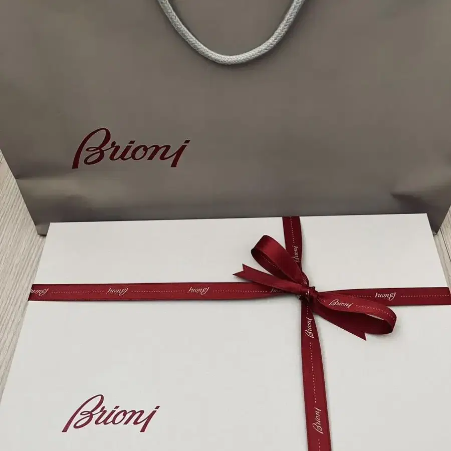 정품 새제품 명품 Brioni 브리오니 캐시미어 실크 머플러 백화점 구입