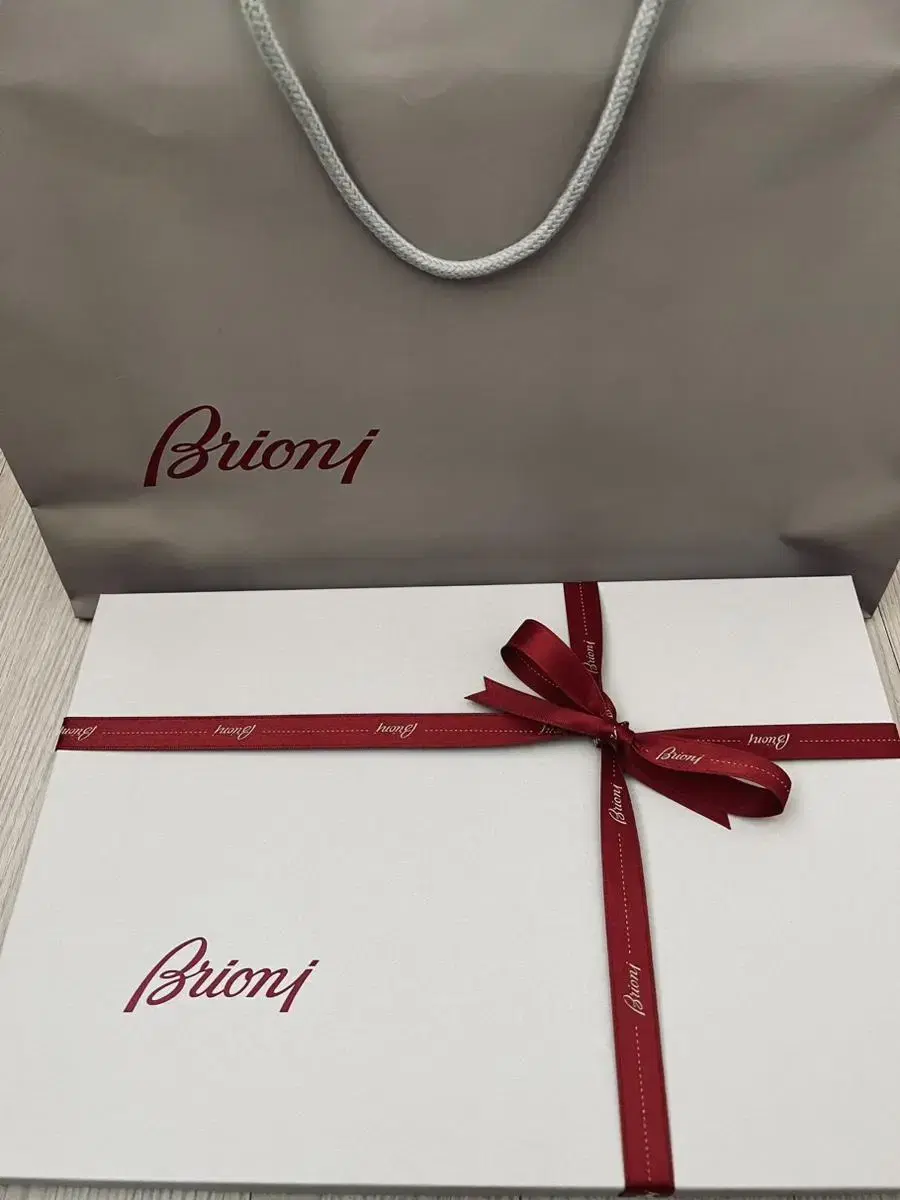 정품 새제품 명품 Brioni 브리오니 캐시미어 실크 머플러 백화점 구입