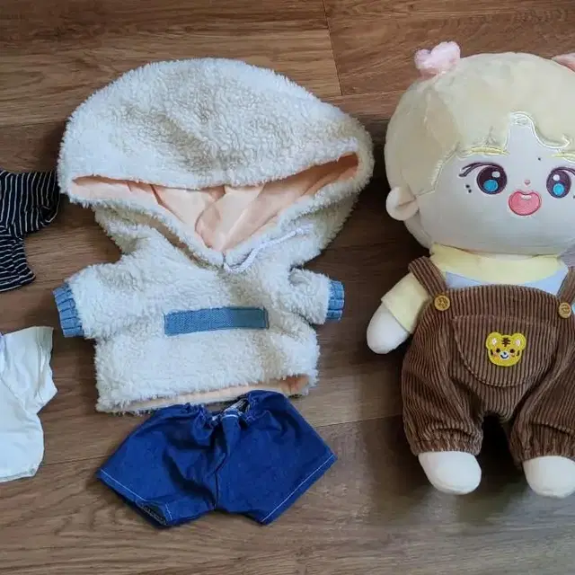 왕이보 속성 40cm 인형