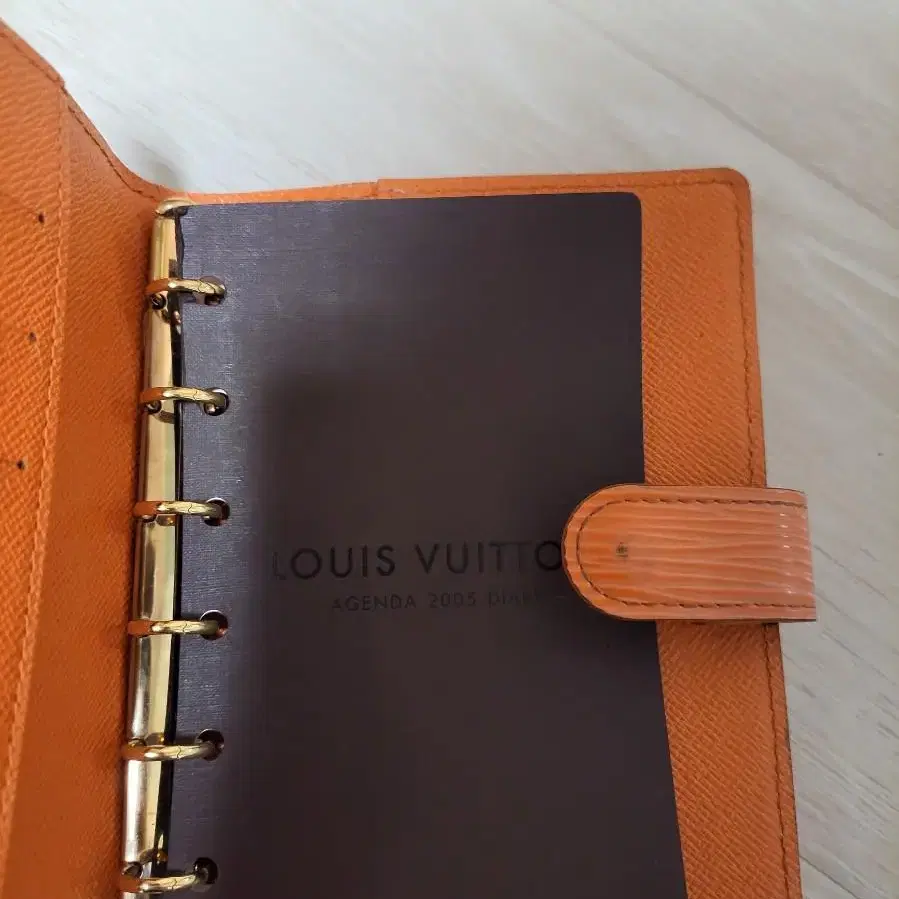 LOUIS VUITTON 루이비통 여권지갑 다이어리 남녀공용