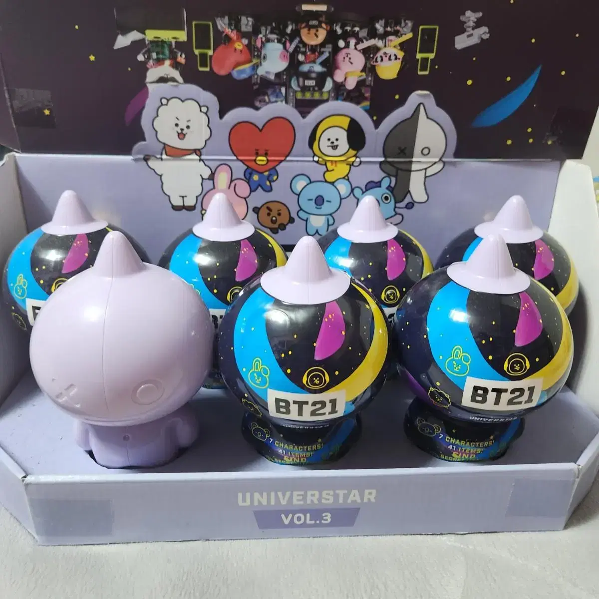 BT21 블라인드 피규어 팝니다 (방탄