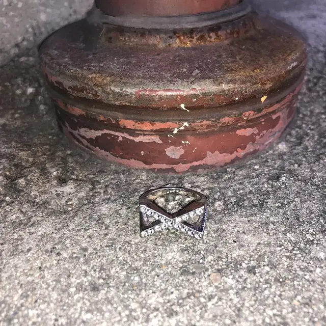 Vintage X kill meet ring