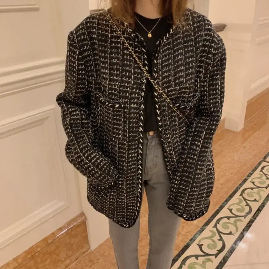 [새상품] 미뉴에트 cio tweed half coat(블랙)