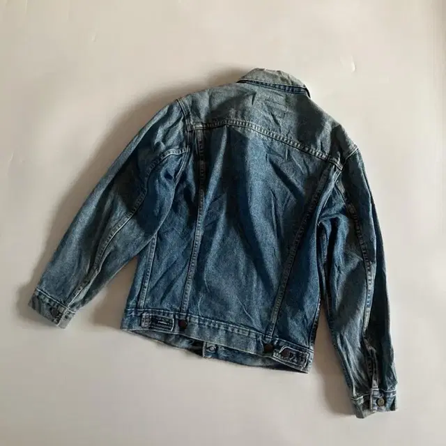 Levi's Denim Trucker / REGULAR 36