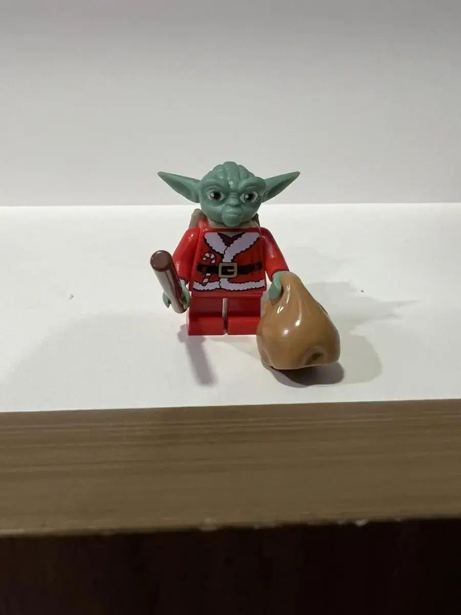 LEGO Santa Yoda