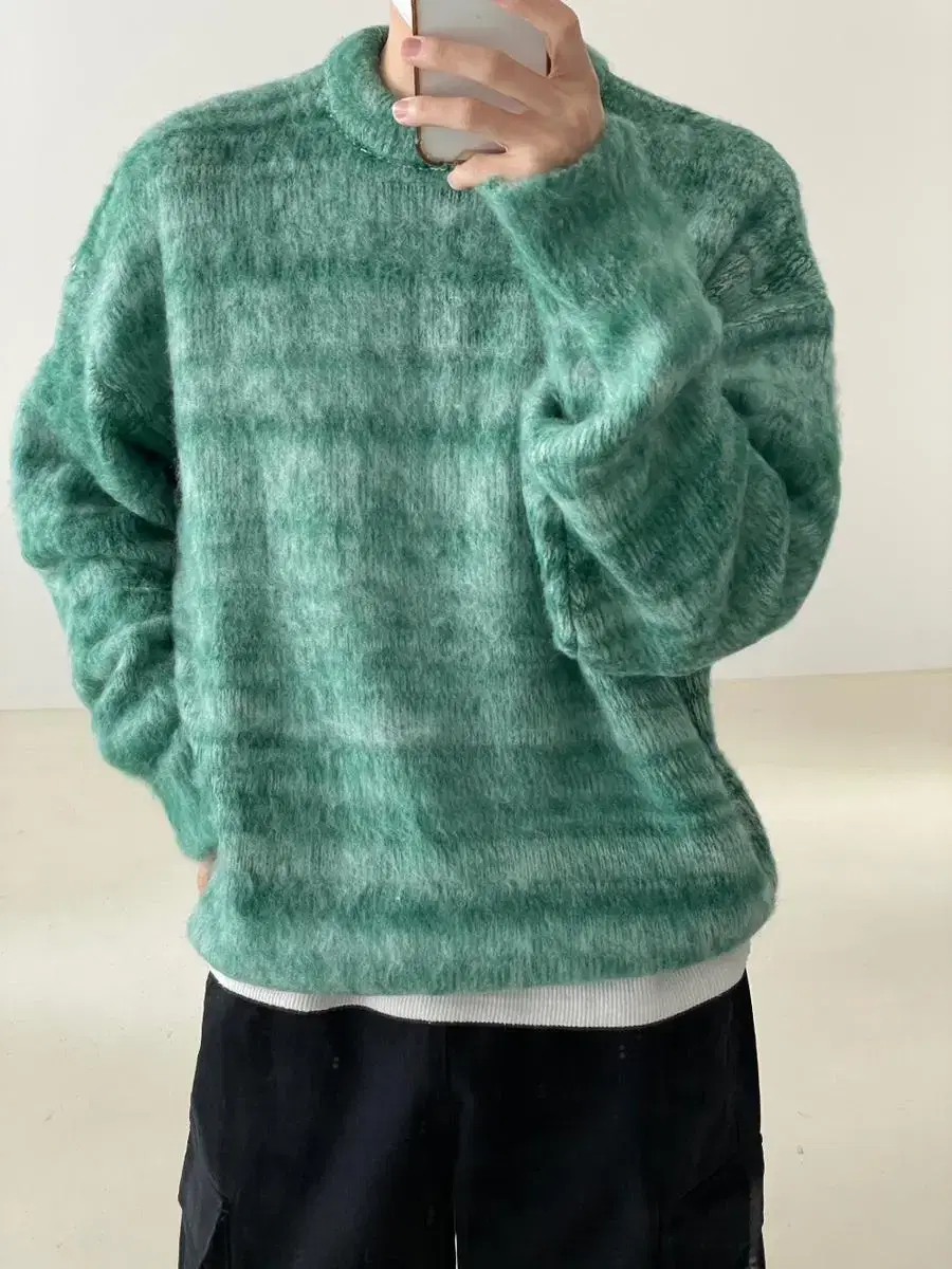 [New Arrivals] Green Round Neck Mohair Stripe Unisex Knit