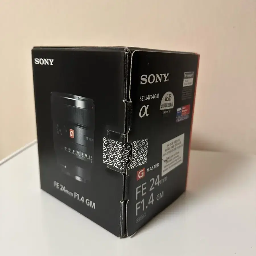 SONY SEL24F14GM 렌즈