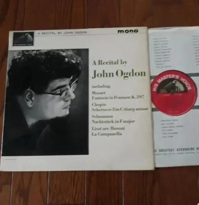 피아니스트 John Ogdon 클래식엘피 바이닐 lp 슈만 드뷔시 베토벤