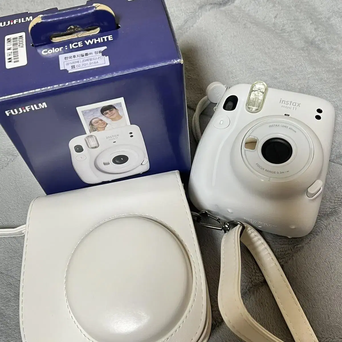 INSTAX mini 11 White