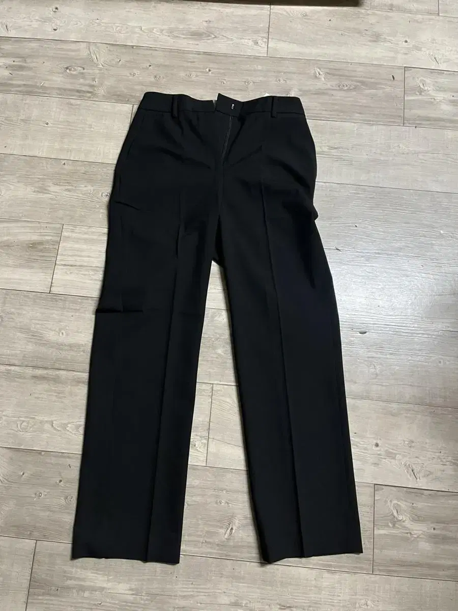 Giordano Sleek Pants (New, Taxi)