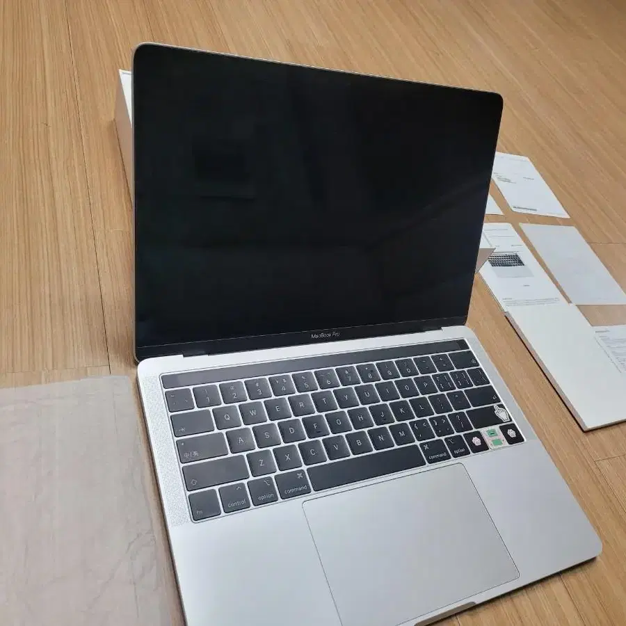 애플 맥북프로 2019 13인치 터치바 256Gb MacBook Pro