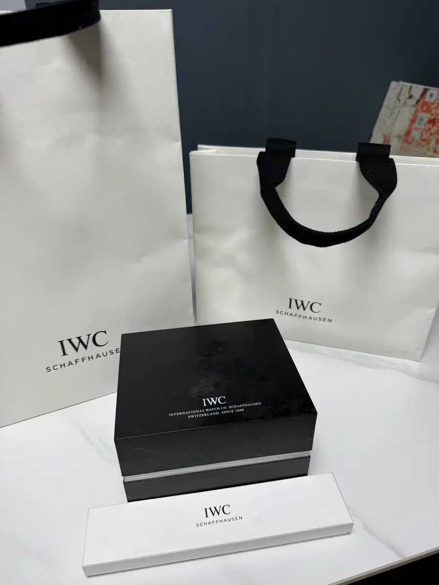 IWC 포르투기저 (추가스트랩)