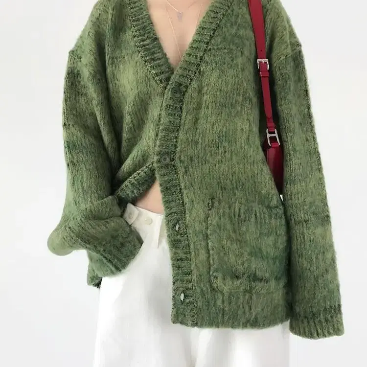 BRUSHED CARDIGAN IN MIXED GREEN