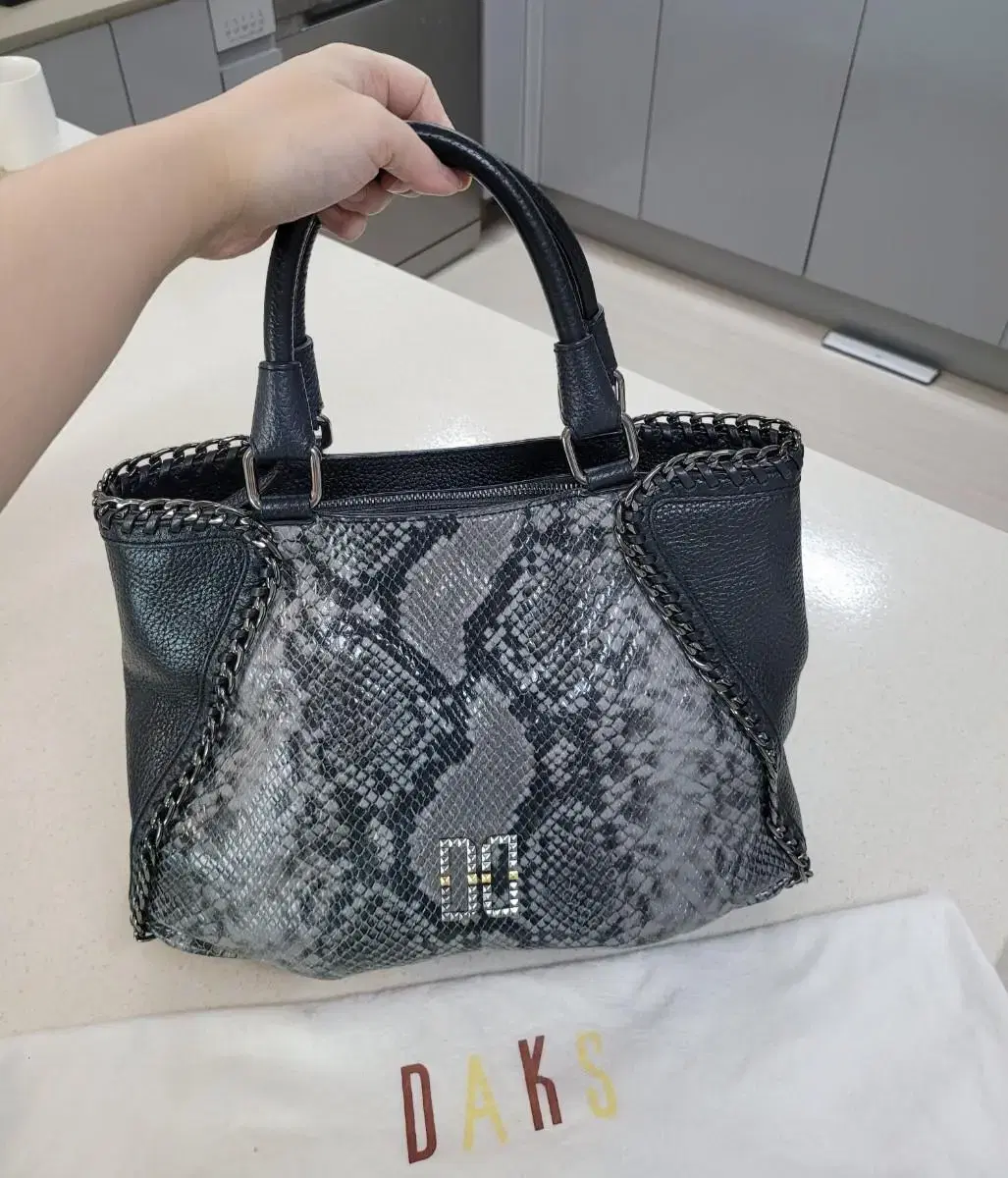 Women's Daks bag