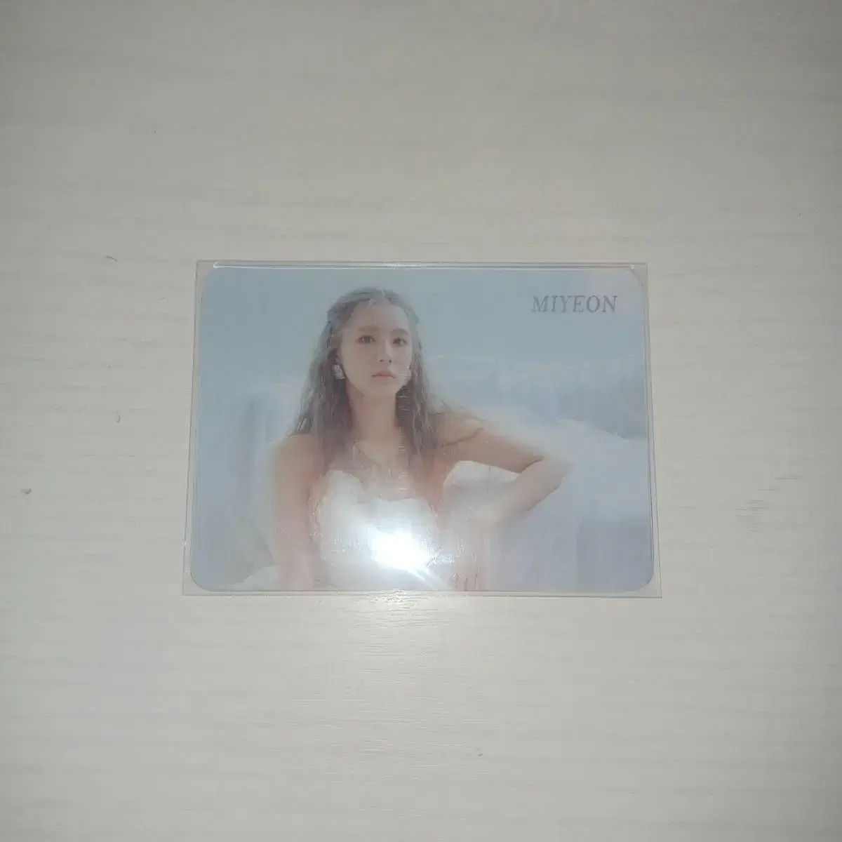 (Female) gidles miyeon oh my gosh transparent photocard