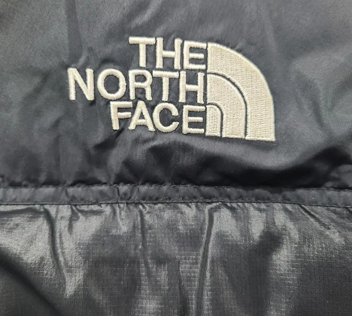 20221231 The North Face Nupsi 700 Nupsi Black 90 S