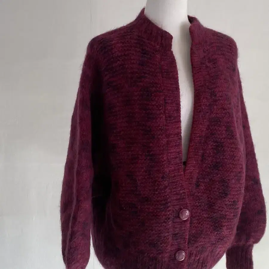 (woman) 가오리핏 vintage cardigan