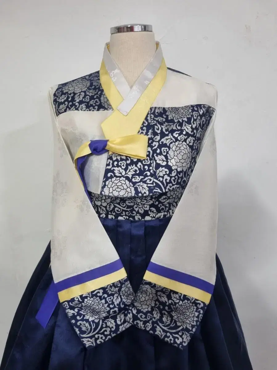 Women's hanbok