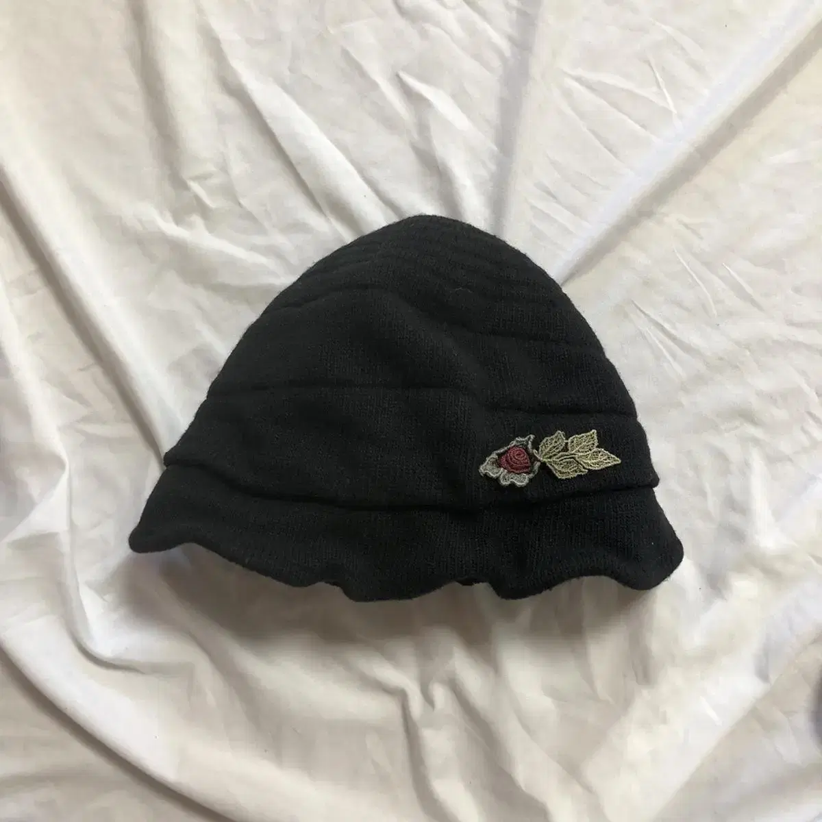 Vintage T.Y style wool black bucket ha