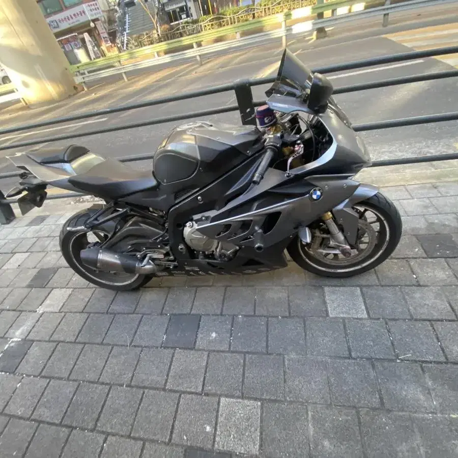 s1000rr