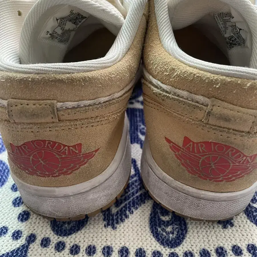 조던1 코듀로이 탄 Jordan 1 low se corduroy tan