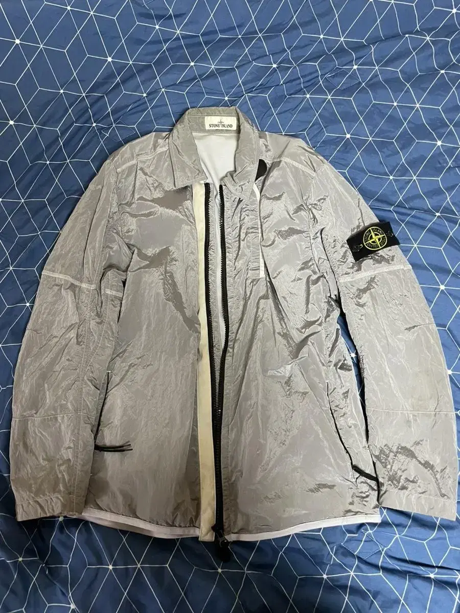 18FW Stone Island Nylon and Metal Overshirt Ice M