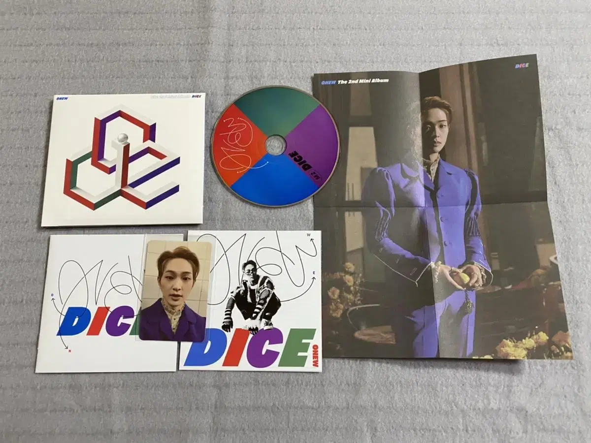 Shinee onew Dice digipack album Ground Photocard