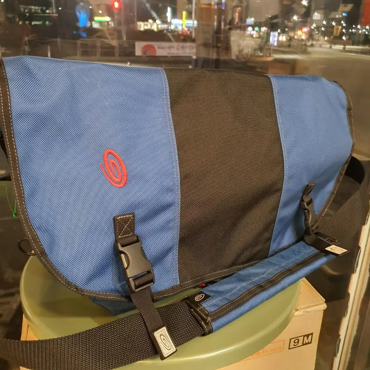 timbuk2 구형 메신저팩 D-Lux Laptop