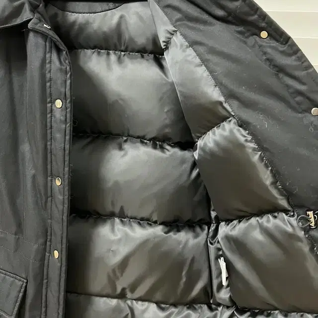 낫띵리튼 motti goose down jacket