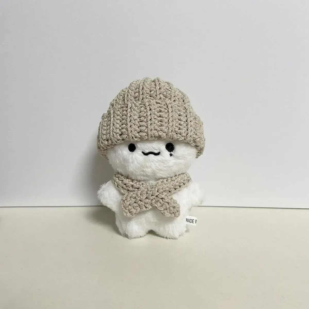 10 cm doll clothes knitting beanie shawl